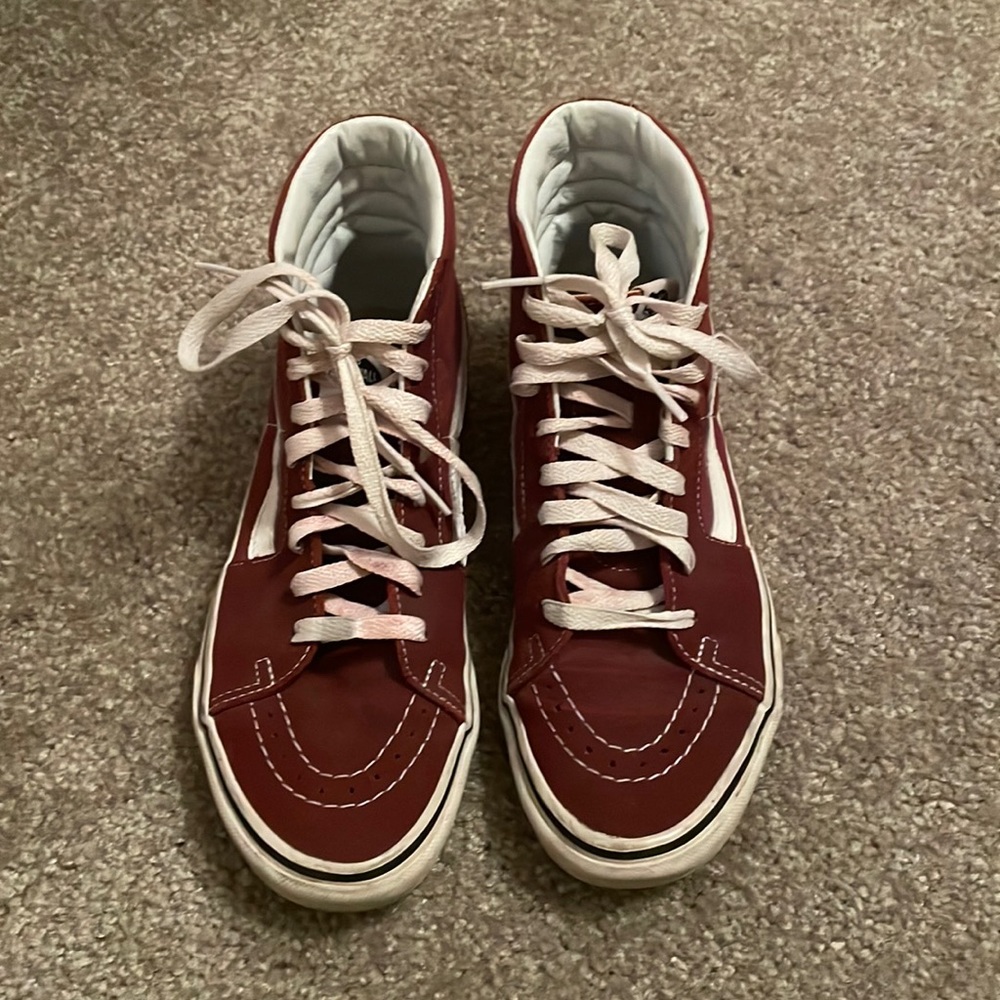 Used Vans Sk8 Hi Shoes ❣️